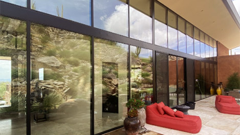Cleaning large window bays in Tucson